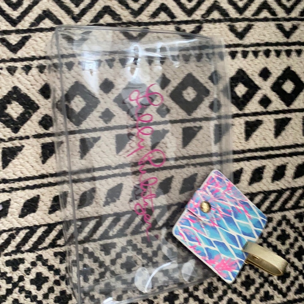 Lily Pulitzer bag and luggage tag